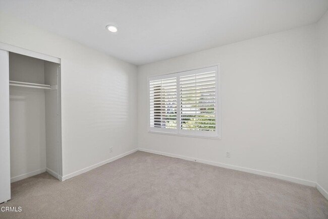 Building Photo - 1502 Briarglen Ave