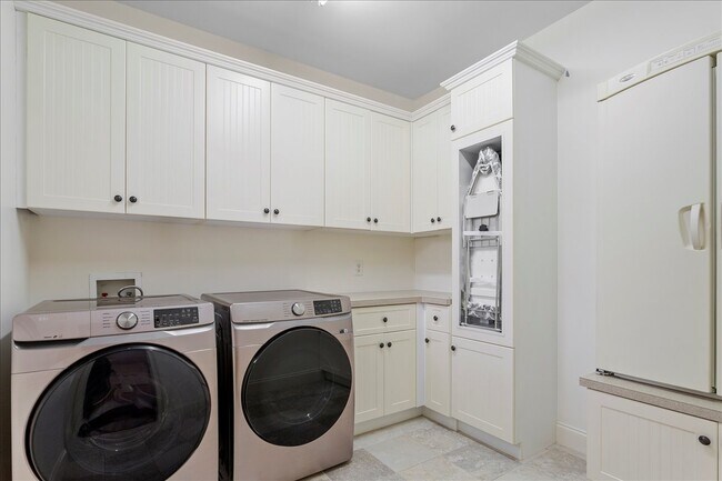 Building Photo - 106 Grannon Ct