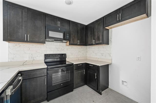 Building Photo - 166 Coahoma St