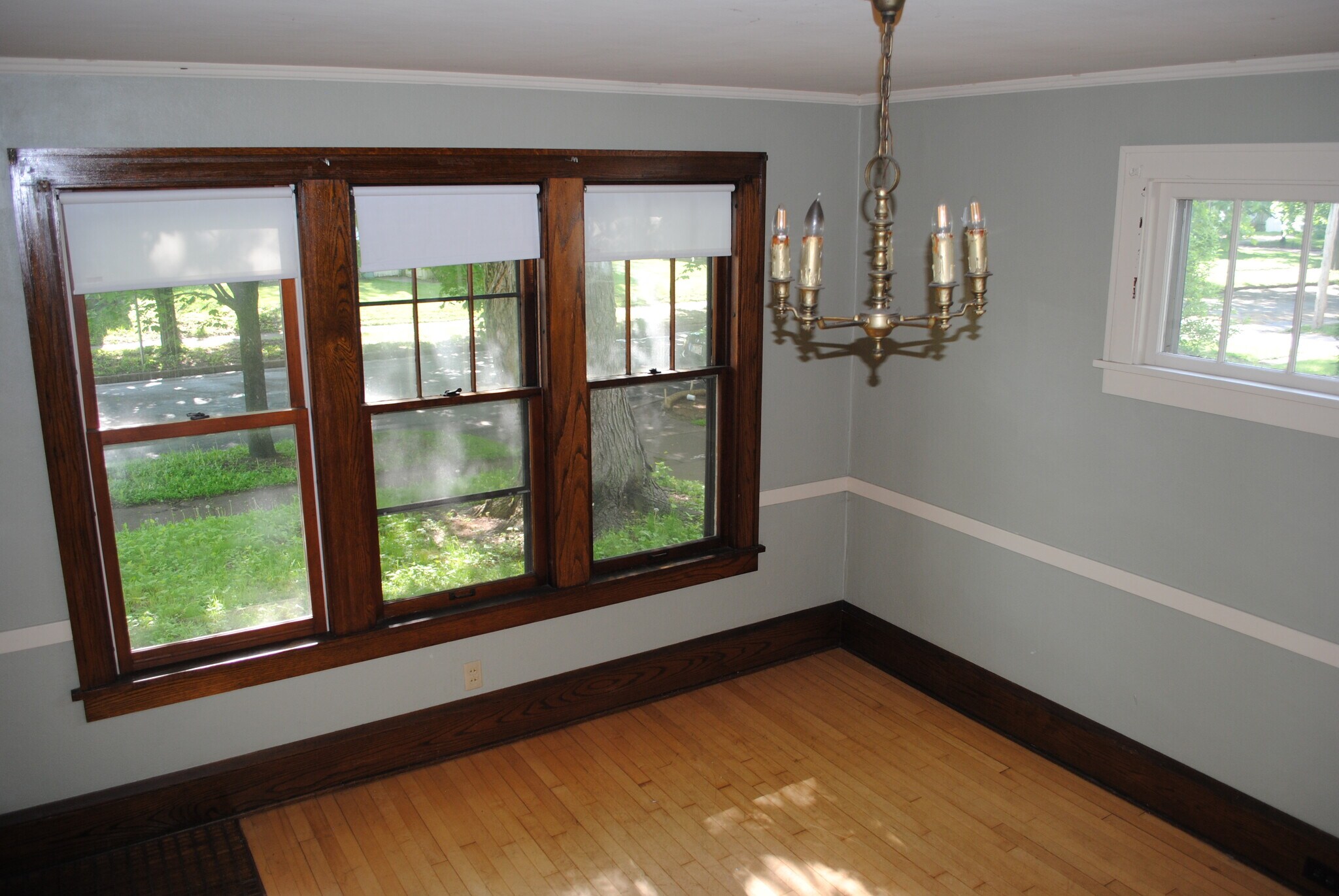 Building Photo - 622 2nd Ave