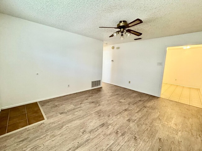 Building Photo - 6509 21st St