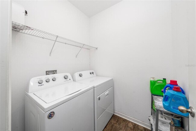 Building Photo - 901 Orchid Grove Blvd