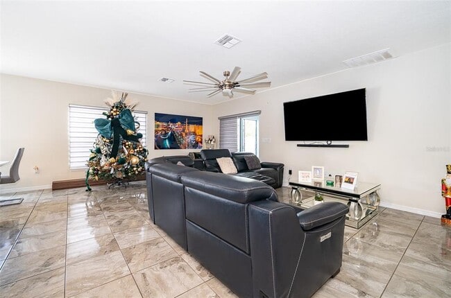 Building Photo - 3252 Toscana Dr