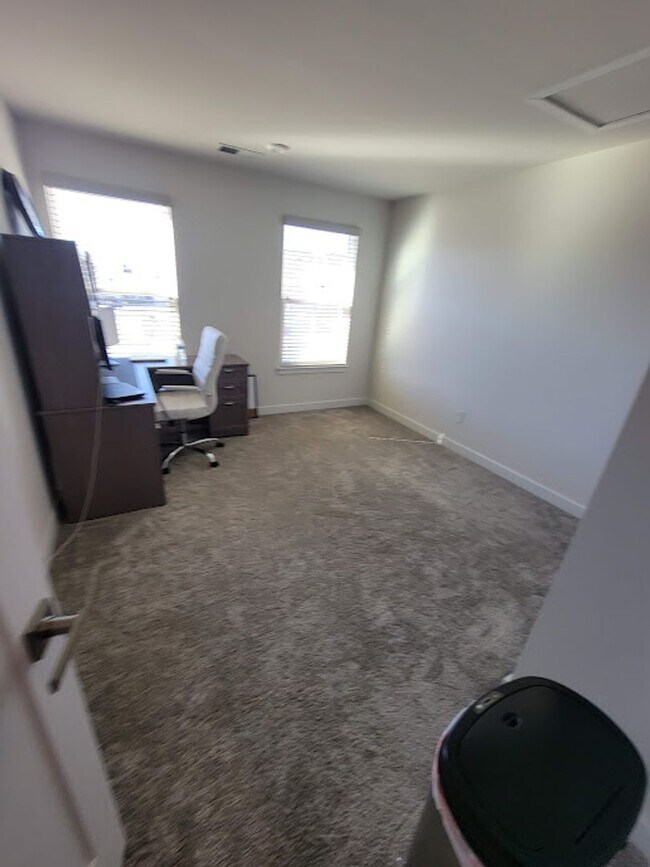 Building Photo - Cabarrus County Townhome 3BR/2.5BA Two Car Garage