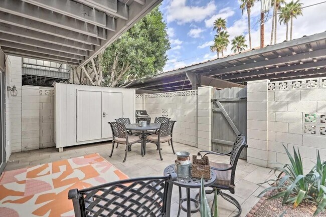 Building Photo - 7720 E Heatherbrae Ave