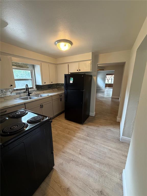 Building Photo - 443 McFall Ave