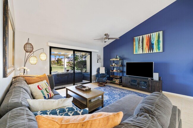 Building Photo - 77116 Pauma Valley Way