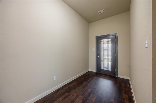 Building Photo - 1560 Kleberg Dr