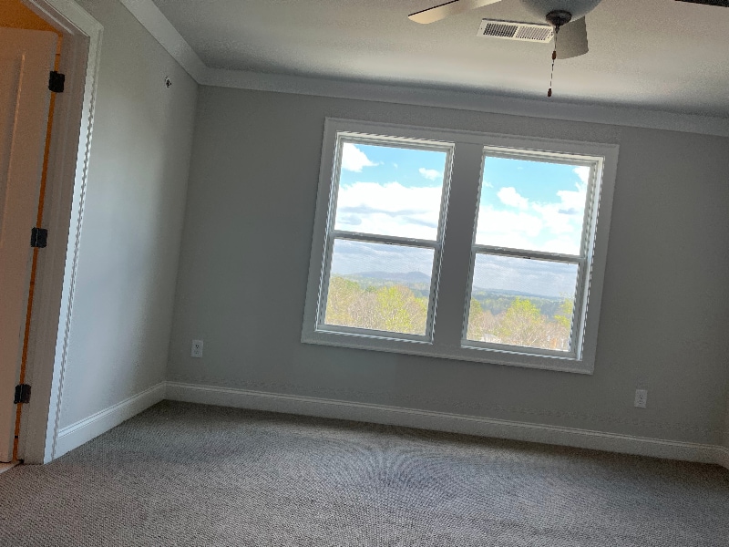 Building Photo - 812 Mackay Crk