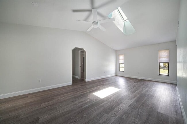 Building Photo - 11285 Oceanspray Blvd