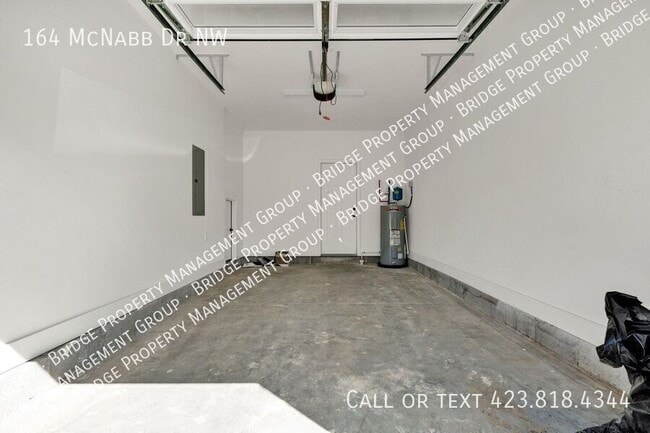 Building Photo - 164 McNabb Dr