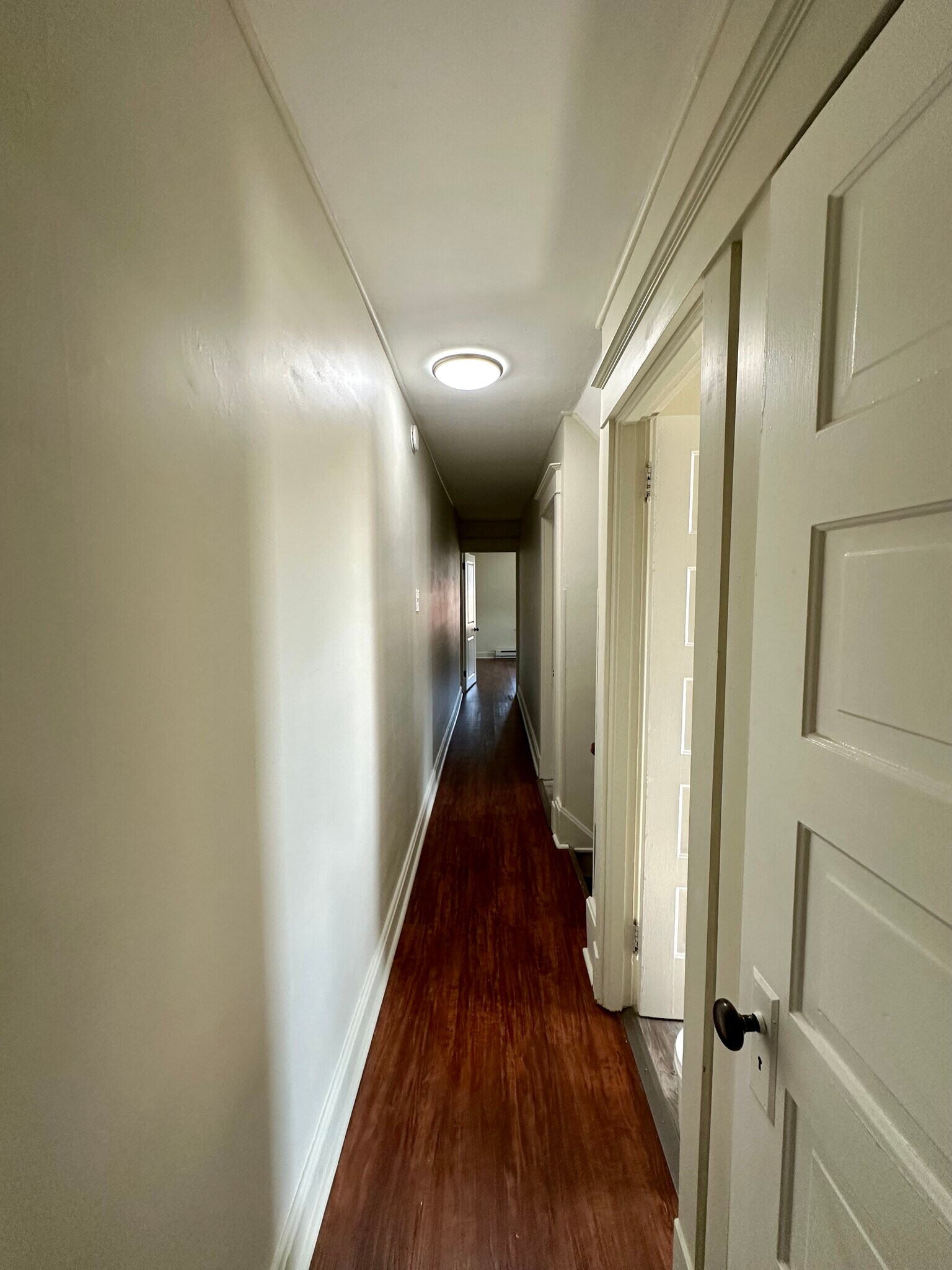 Hallway - 415 9th St