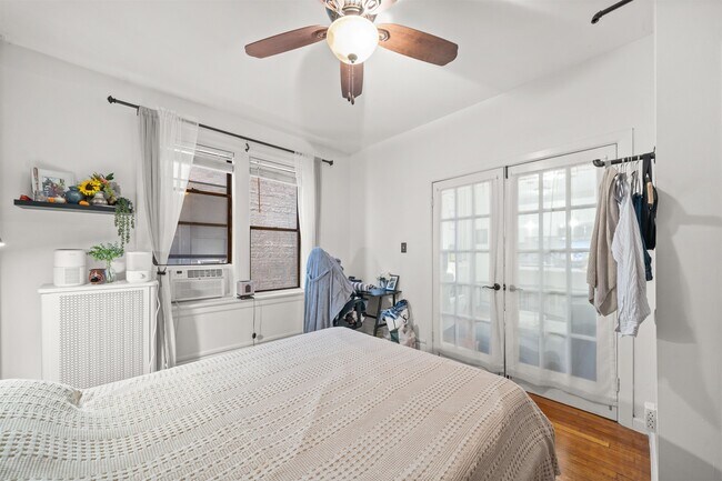 Building Photo - 429 Fairmount Ave