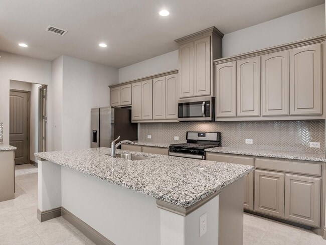 Building Photo - 7685 Regal Ln