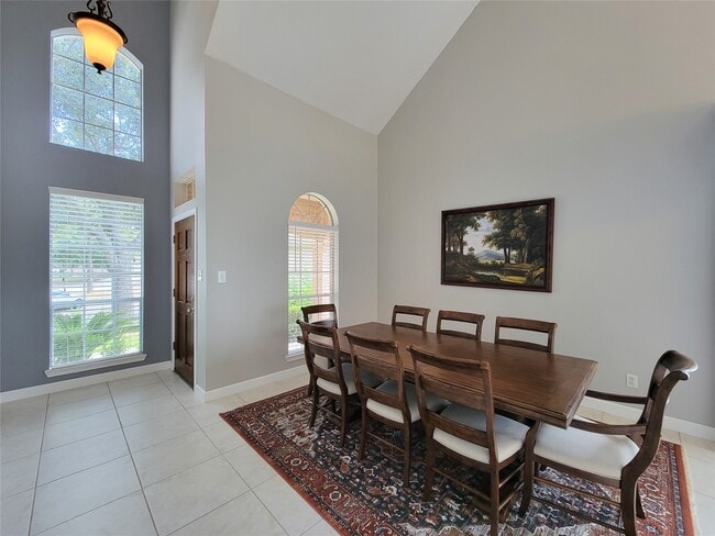 Building Photo - 15607 Tarpon Springs Ct