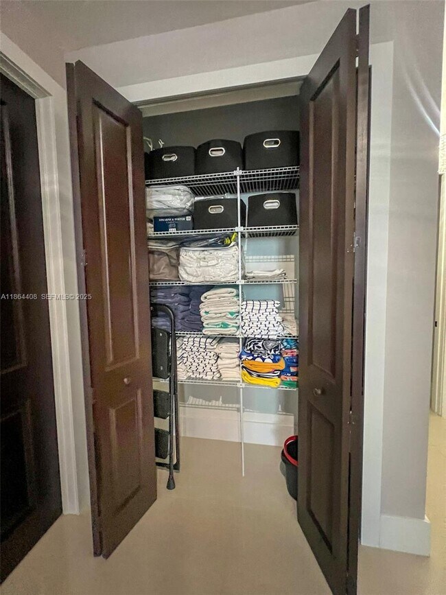 Building Photo - 14680 SW 17th St