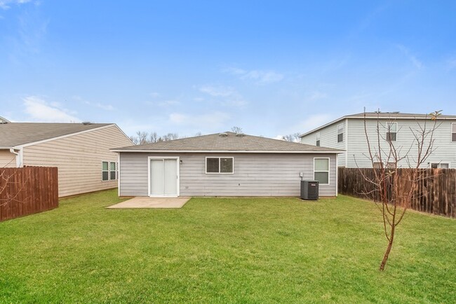Building Photo - 15434 Mill Valley Dr