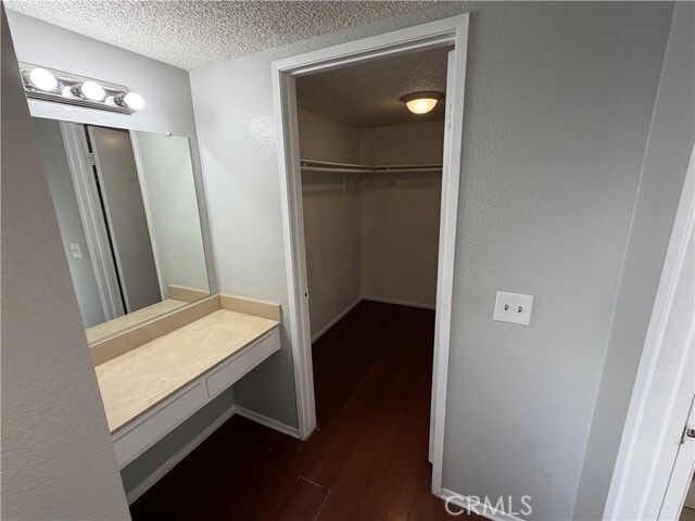 Building Photo - 369 N Eucalyptus Ave