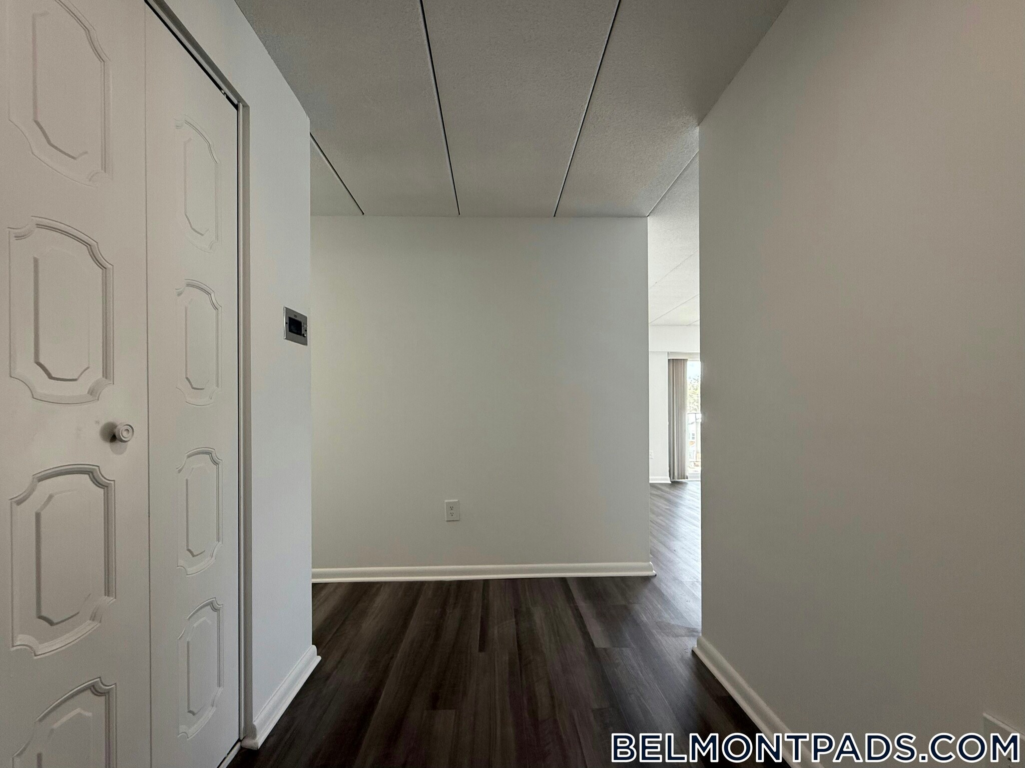 Building Photo - 55 Hill Rd