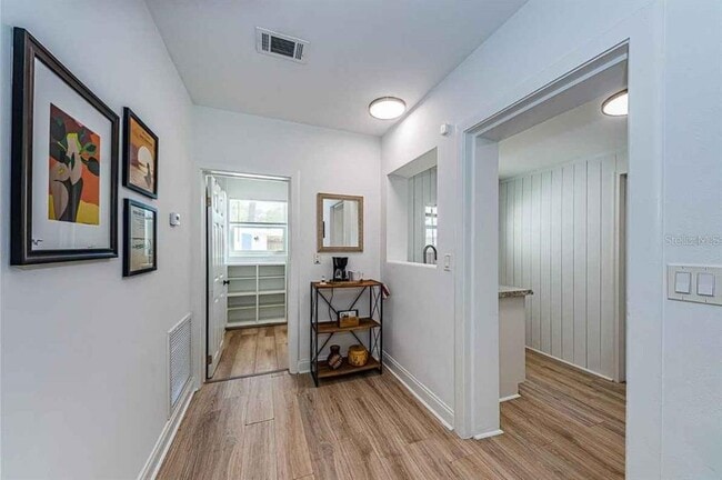 Building Photo - 1233 Sedeeva Cir S
