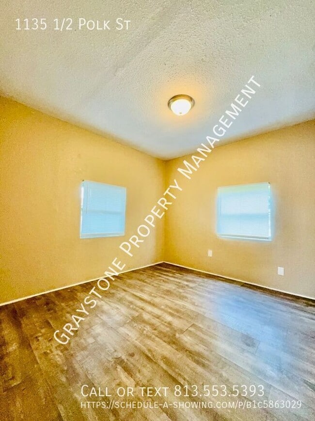 Building Photo - 1135 1/2 Polk St-