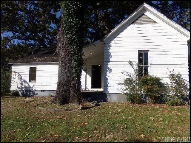 Building Photo - 1800 W Short 17th St