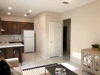 Building Photo - Cherokee Apts