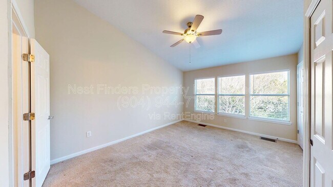 Building Photo - 8127 Summer Palm Ct