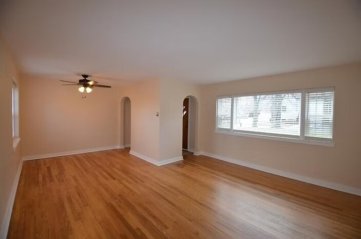 Living Room - 119 S 4th St