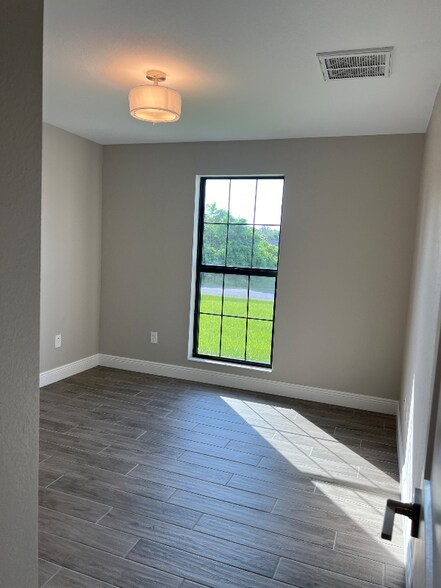 Building Photo - 2560 Trico Rd