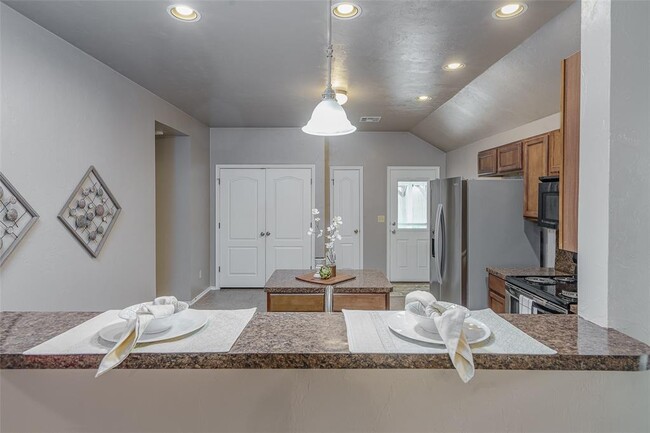 Building Photo - 8113 Frye Ln