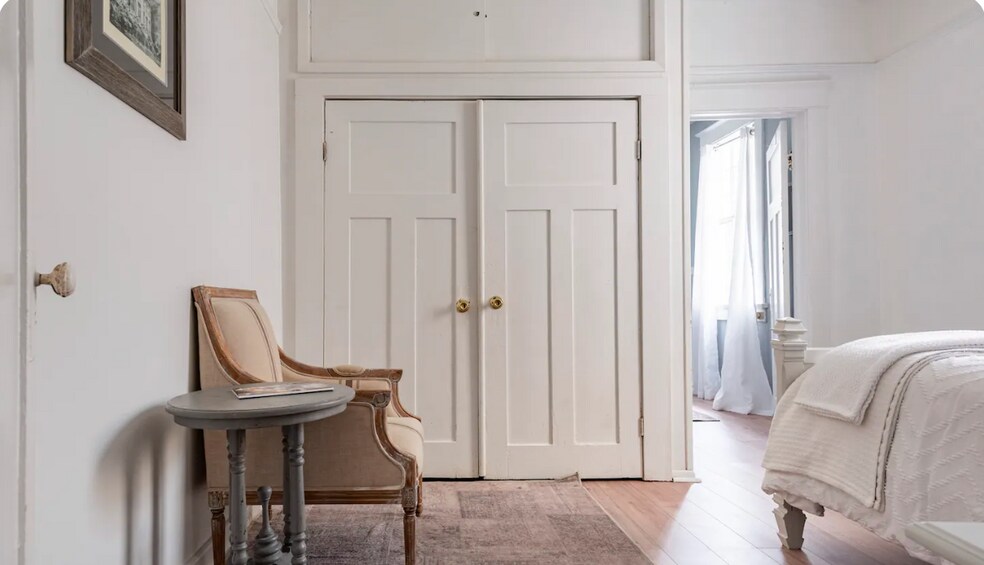 Building Photo - 4506 Walmsley Ave