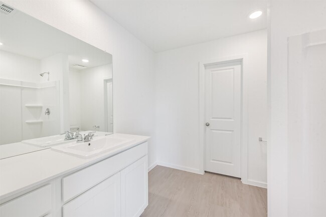 Building Photo - 710 Zuppino Ln