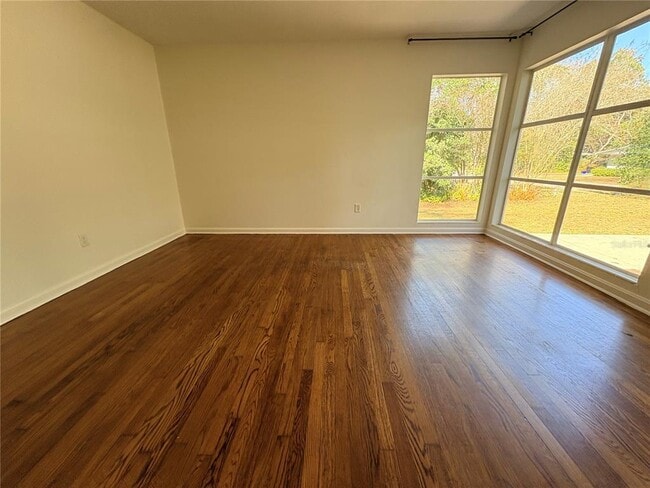 Building Photo - 538 NW 35th St