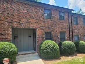 Building Photo - 266 N Kelly St