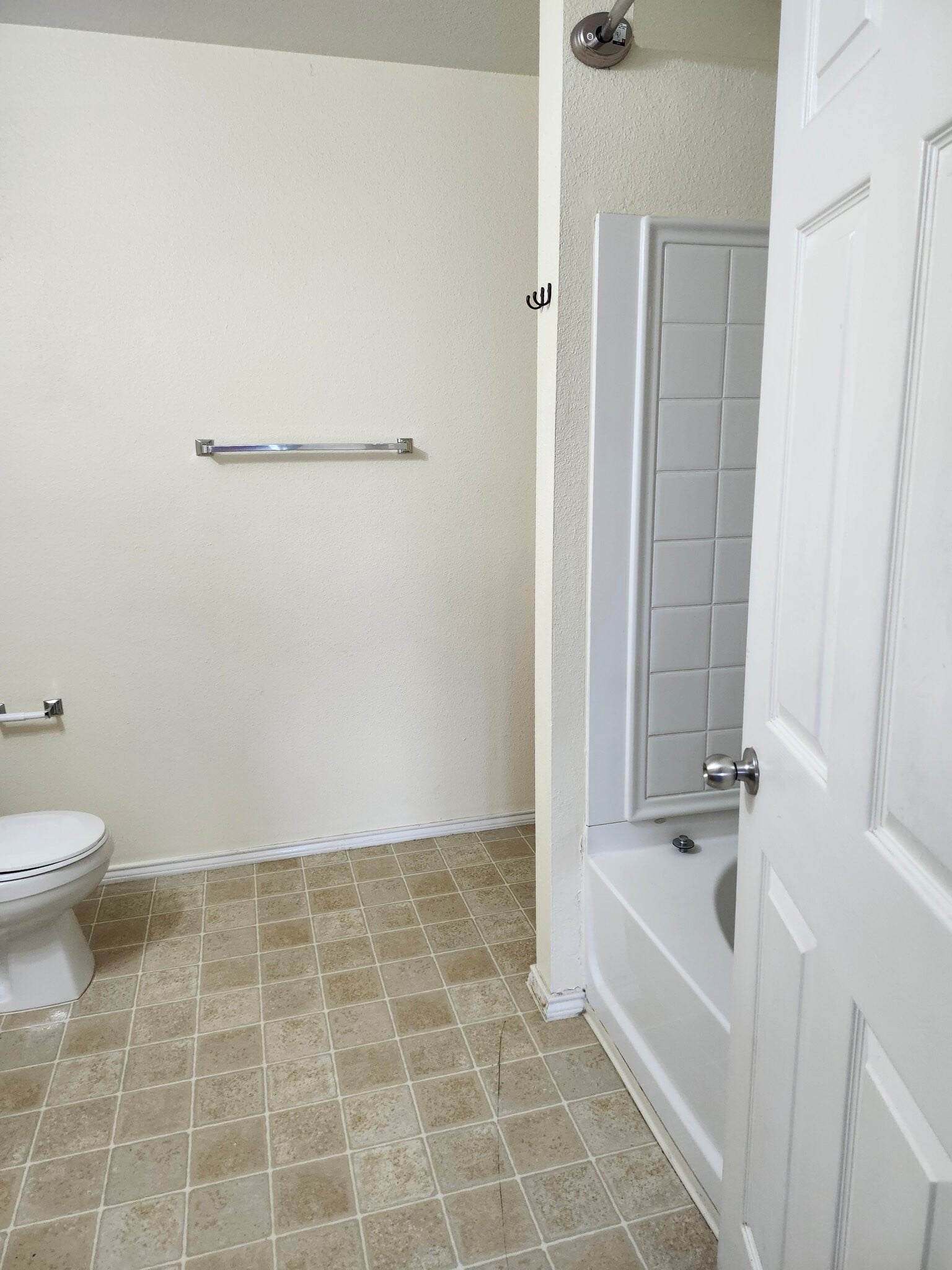 Building Photo - 3414 Ironwood Falls