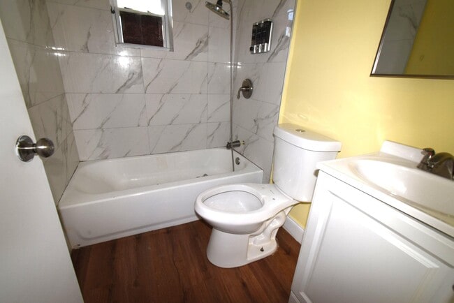 Building Photo - 2603 Booker St