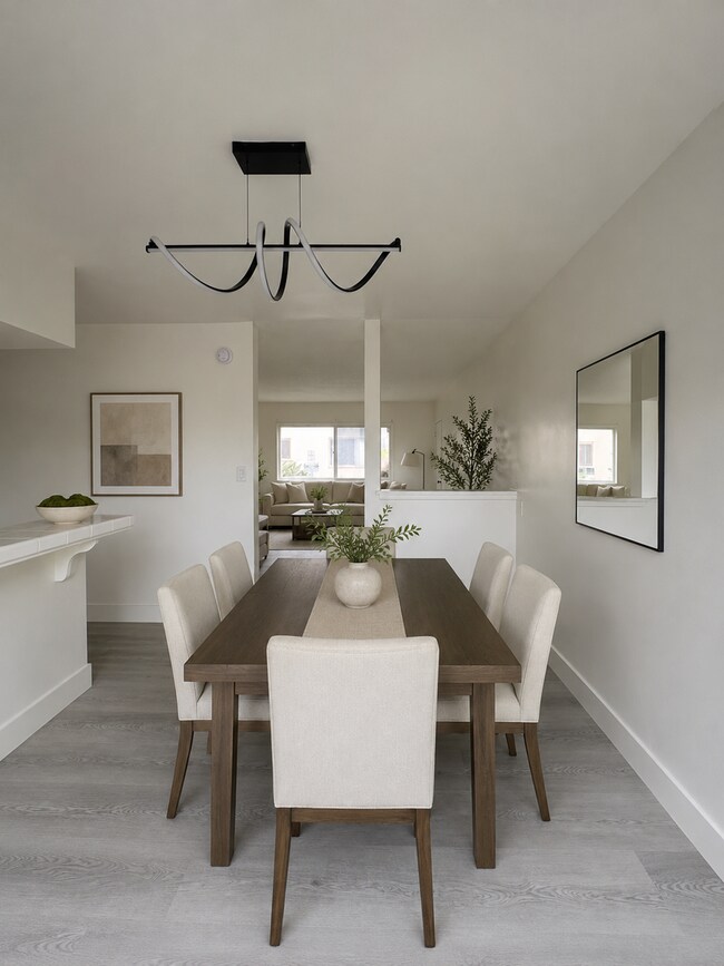 Interior Photo - Berendo Trio Apartments
