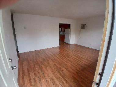 Building Photo - 1116 Olive Ave