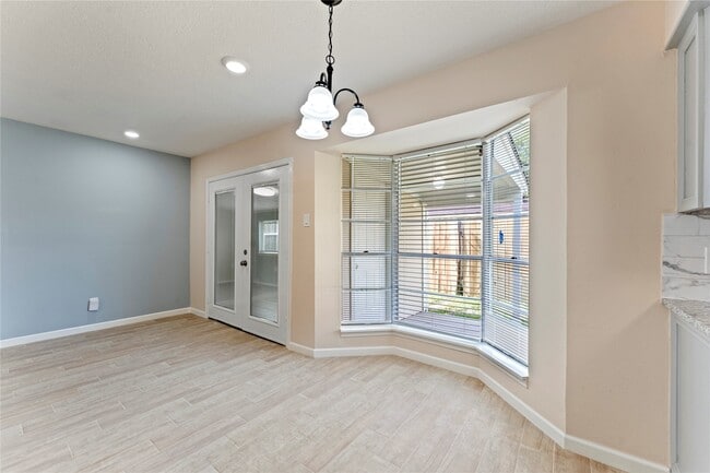 Building Photo - 1410 PI Cir