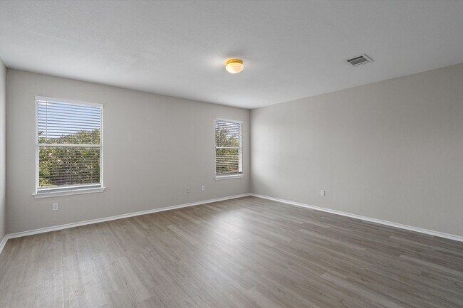 Building Photo - 142 Jack Rabbit Ln