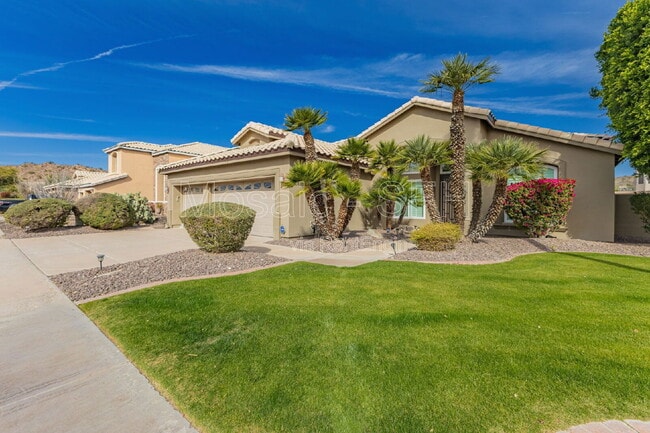 Building Photo - 2738 E Silverwood Dr