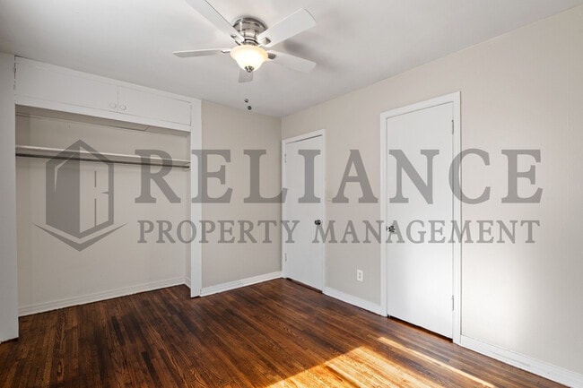 Building Photo - 4514 Vesta Dr