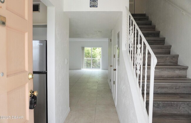 Building Photo - 1510 Ocean Shore Blvd