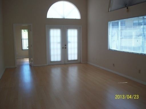 Building Photo - 3 br, 2 bath House - 354 KILMARNOCK PLACE