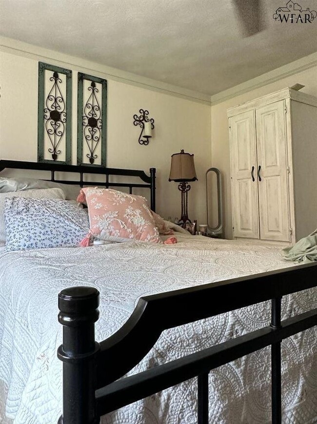 Building Photo - 1919 Margaret Dr