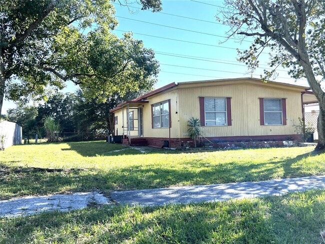 Building Photo - 5954 140th Terrace N