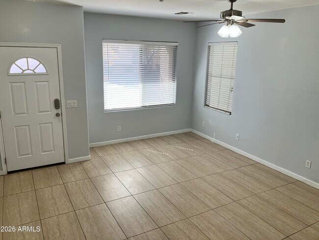 Building Photo - 7392 W Tierra Buena Ln