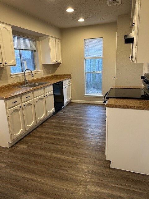 Building Photo - 22511 Carter Moir Ln