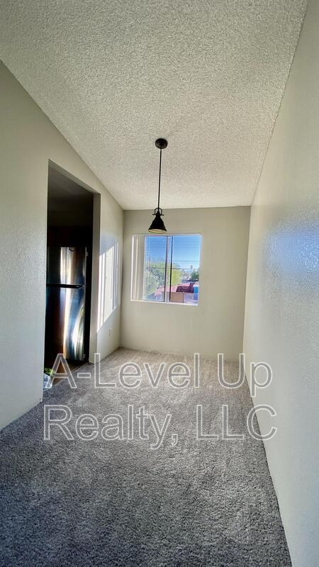 Building Photo - 234 W Laguna St